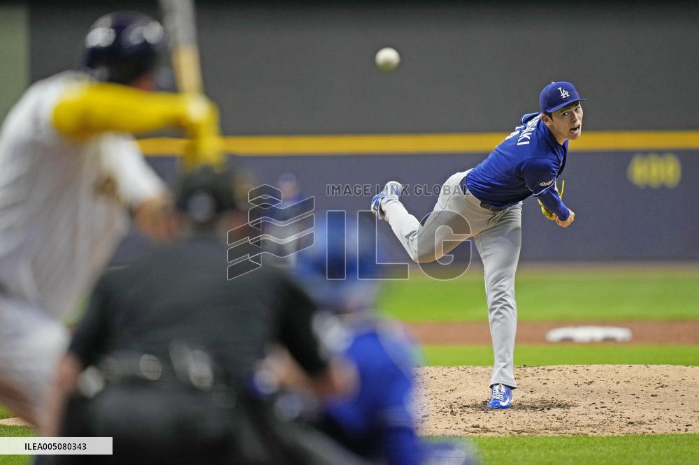 Baseball: Dodgers vs. Brewers