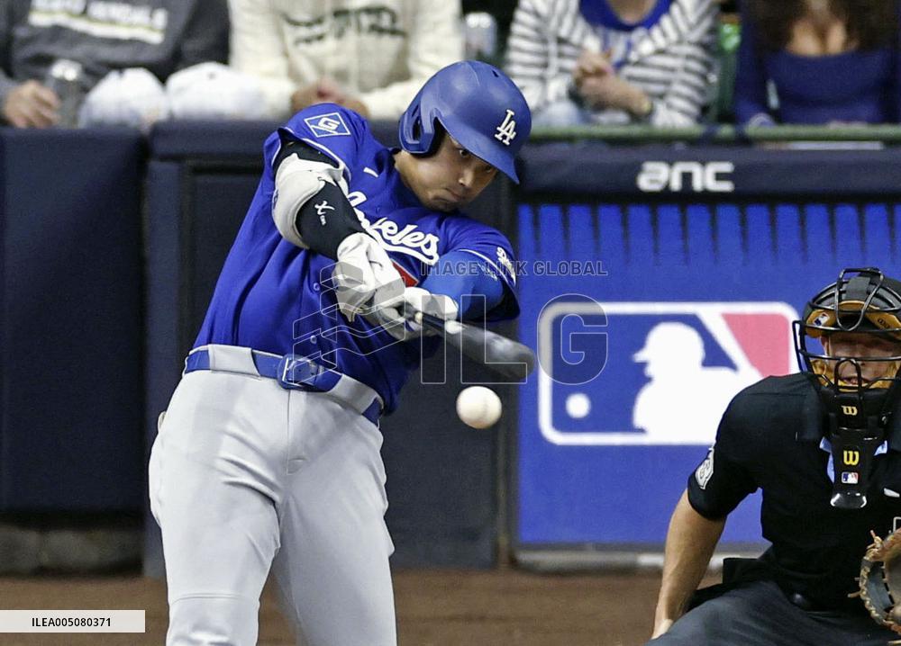 Baseball: Dodgers vs. Brewers