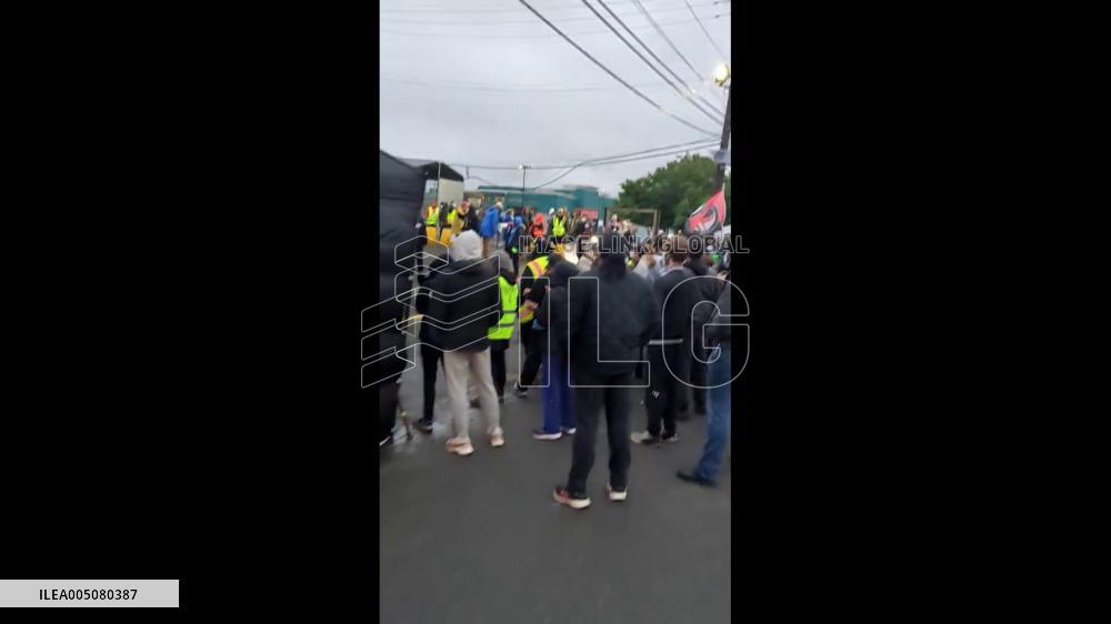 US: Protest Erupts Outside Newark Detention Center as Hunger Strike Sparks Tensions