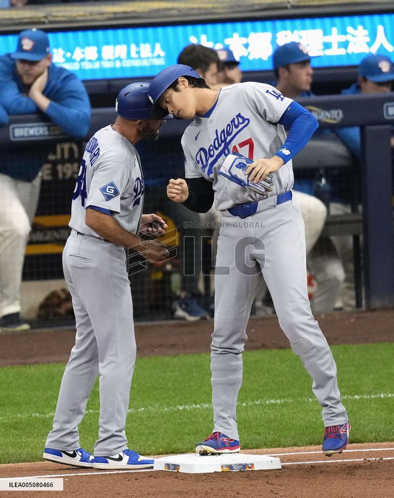 Baseball: Dodgers vs. Brewers