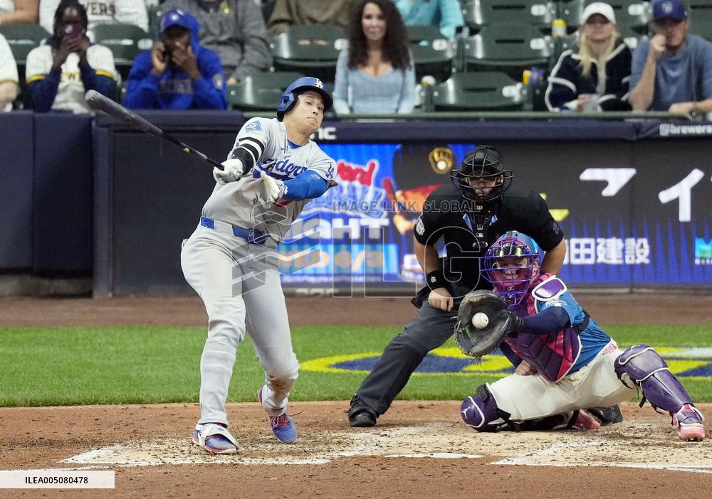 Baseball: Dodgers vs. Brewers