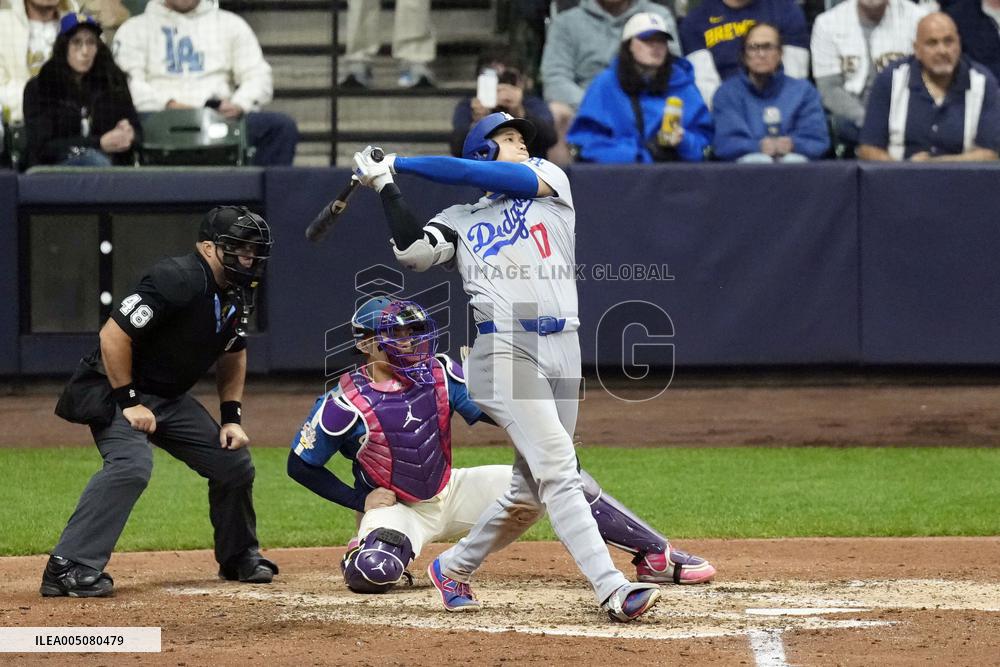 Baseball: Dodgers vs. Brewers