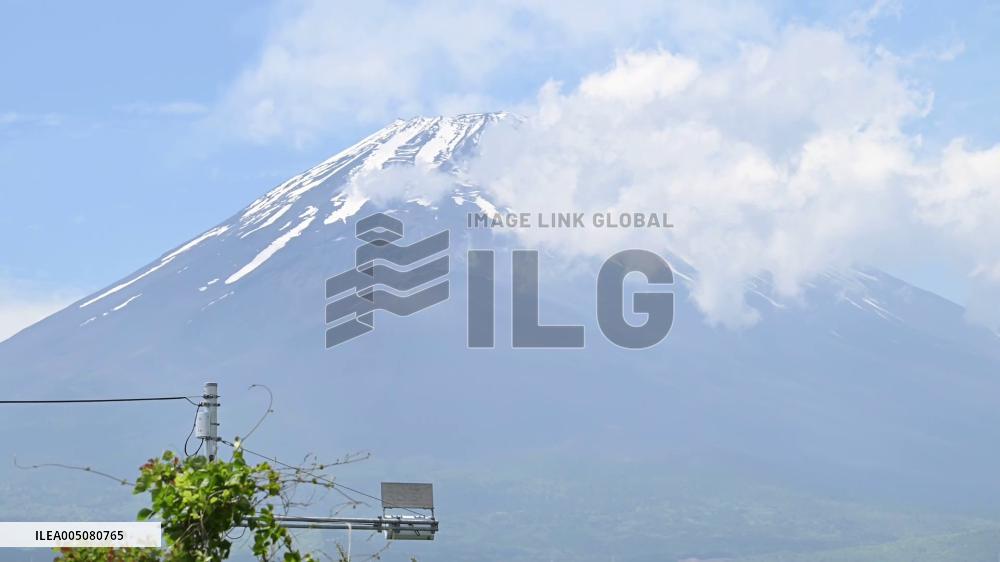 [Breaking News]U.S. military HIMARS firing drill near Mt. Fuji