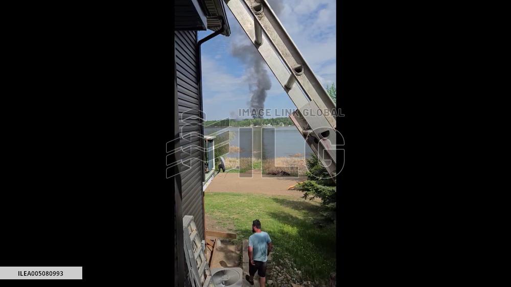 Canada: Wildfire in Alberta Forces Evacuations Near Edmonton