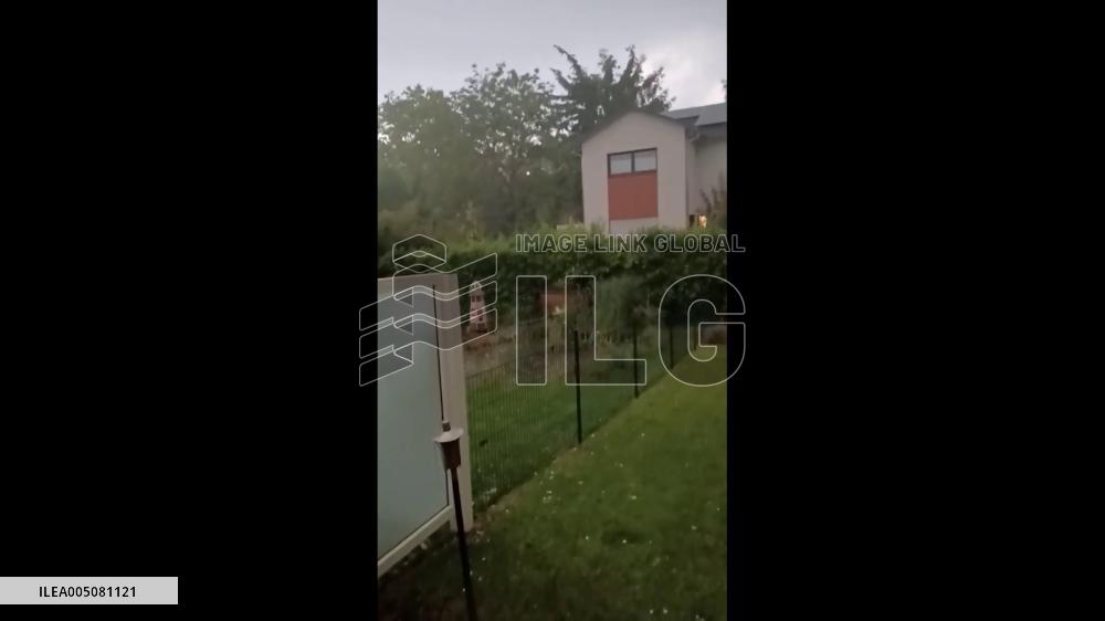 Germany: Severe Thunderstorms Bring Large Hail to Rhein-Sieg-Kreis
