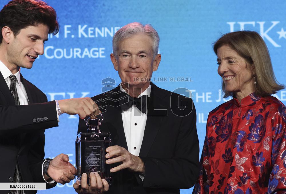 Ex-Federal Reserve Chair Powell at award ceremony