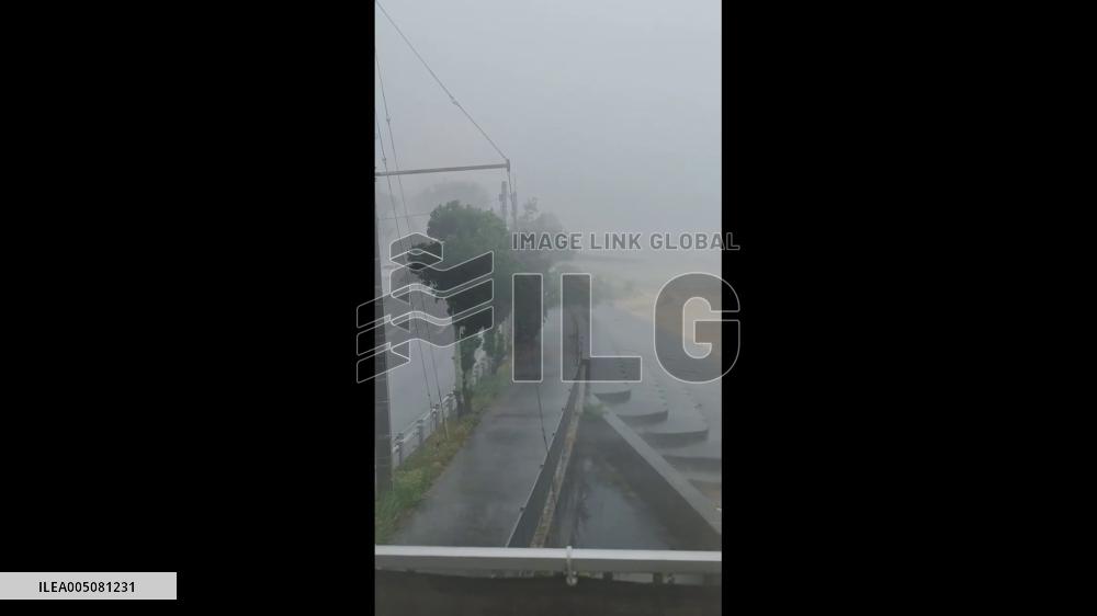 Japan: Typhoon Jangmi Batters Okinawa With Destructive Winds and Power Outages 3