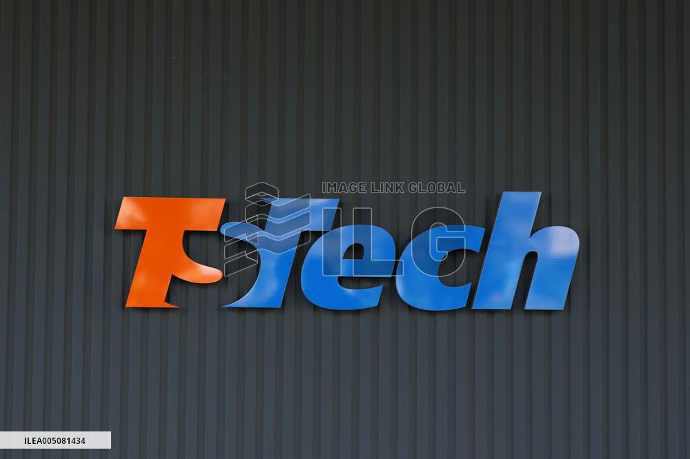 TS TECH sign and logo