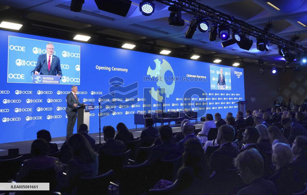 OECD Council meeting