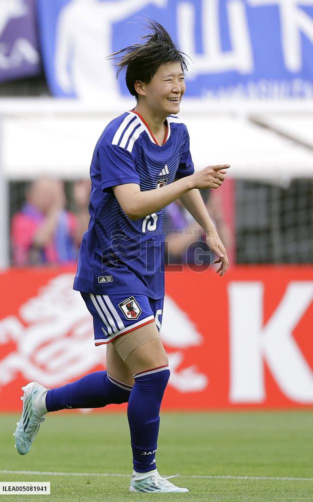 Football: Japan beat S. Africa in friendly