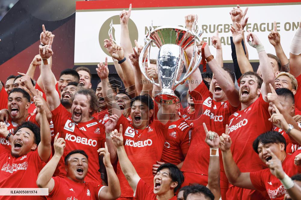 Rugby: Steelers win League One title