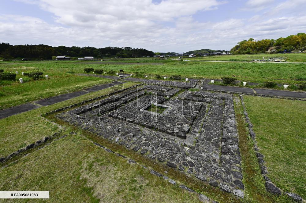 Japan's Asuka-Fujiwara sites