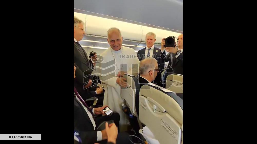 Spain: Pope Leo XIV Reveals Real Madrid Allegiance on Flight to Madrid
