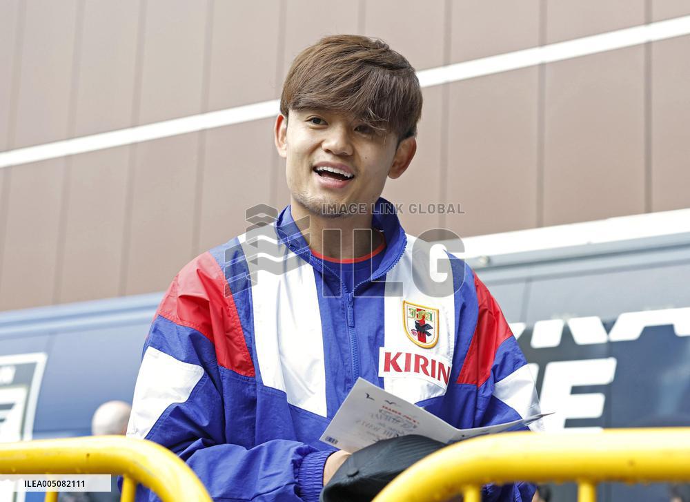 Football: Japan team arrives in Nashville