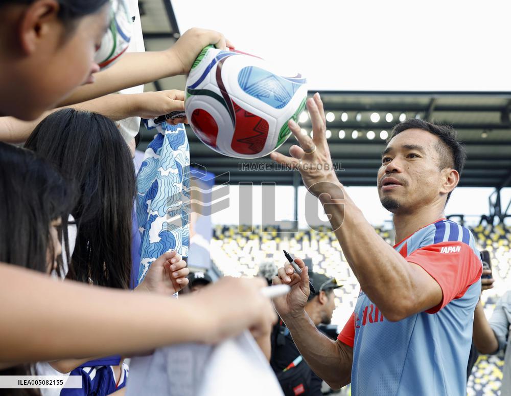 Football: Japan team trains for World Cup