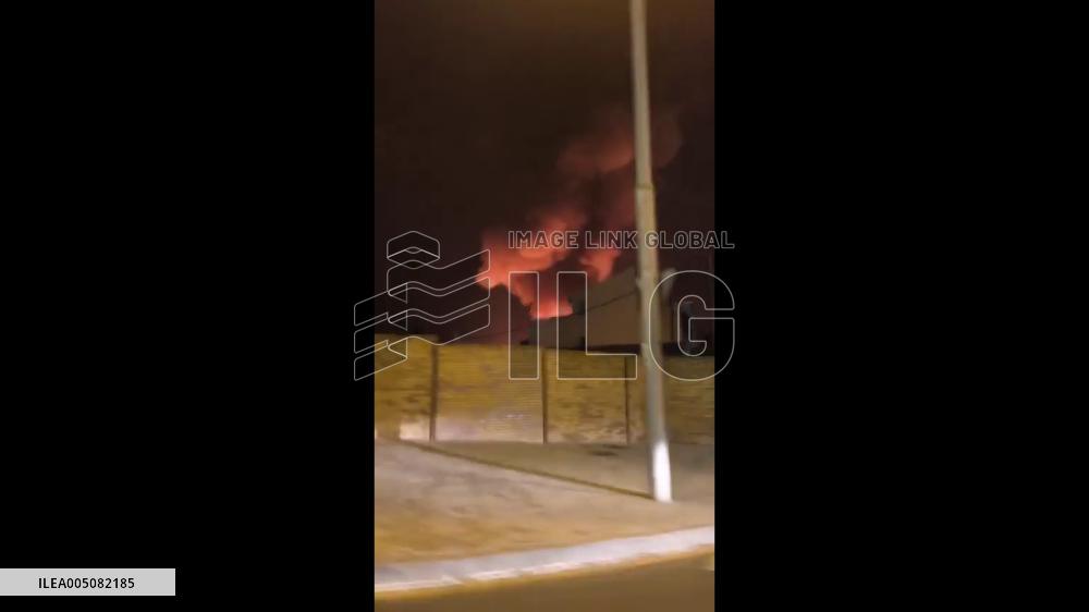 Spain: Fire Ravages Arcofrut Cooperative in Lleida, Prompting Evacuations