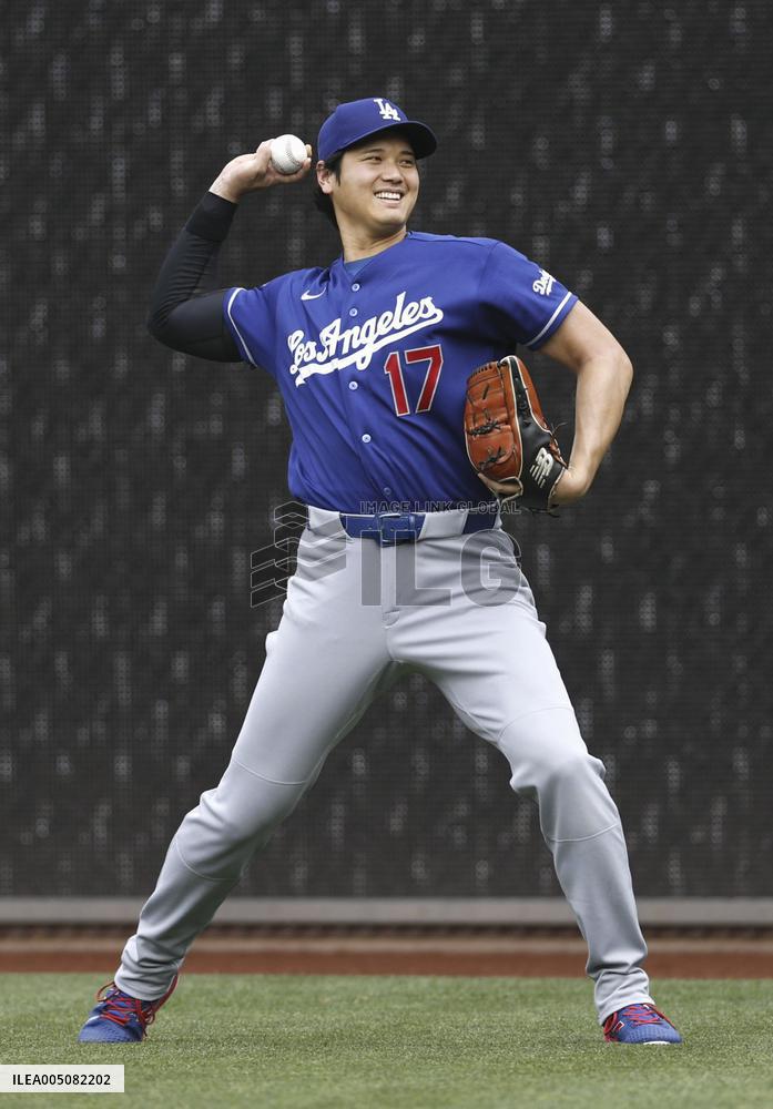 Baseball: Dodgers vs. Pirates