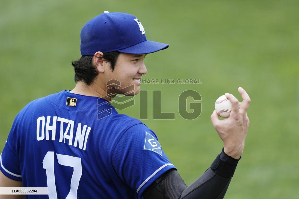 Baseball: Dodgers vs. Pirates