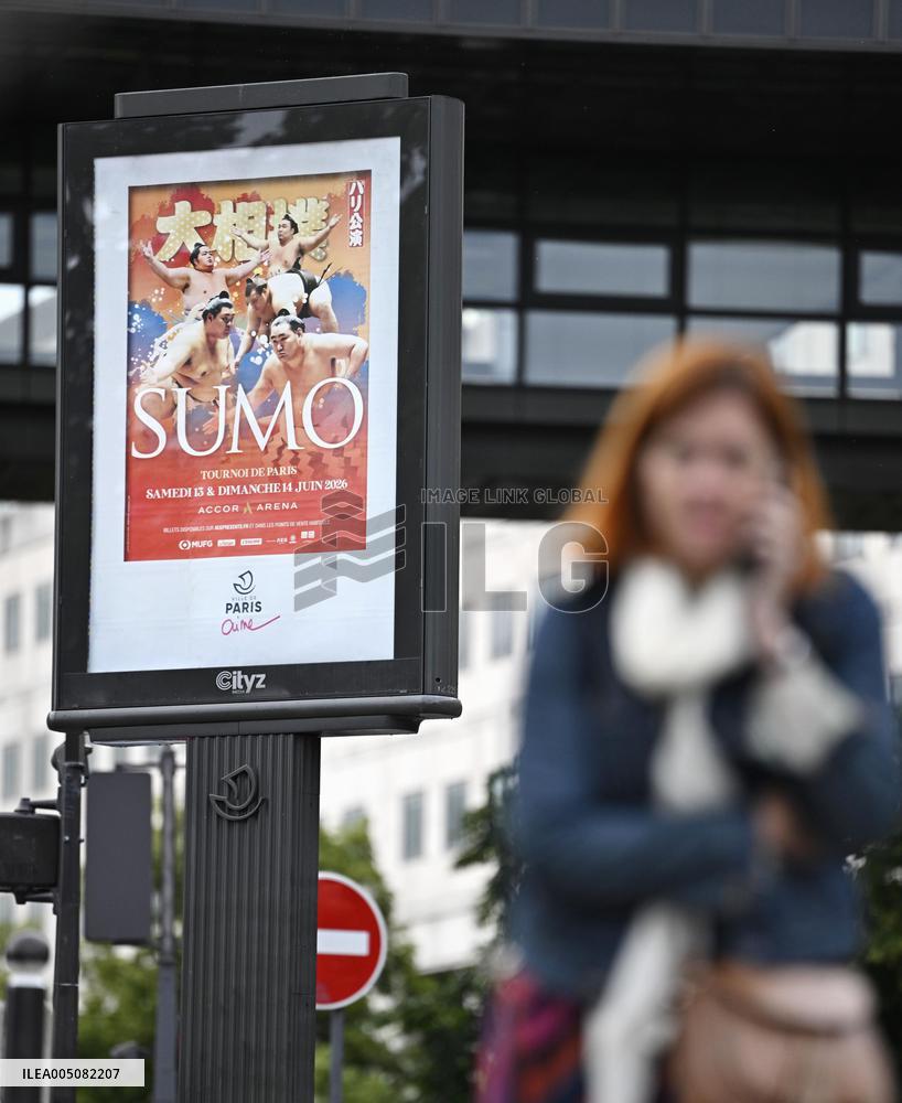 Sumo: Paris tournament