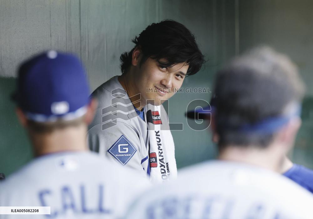 Baseball: Dodgers vs. Pirates