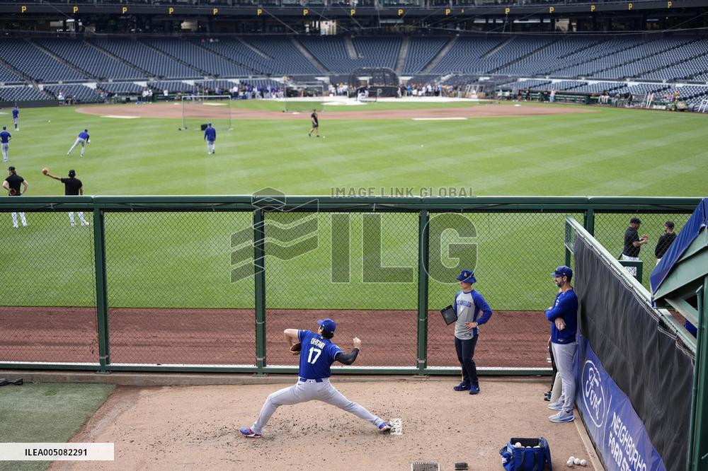 Baseball: Dodgers vs. Pirates