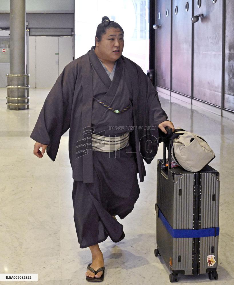 Sumo: Paris exhibition