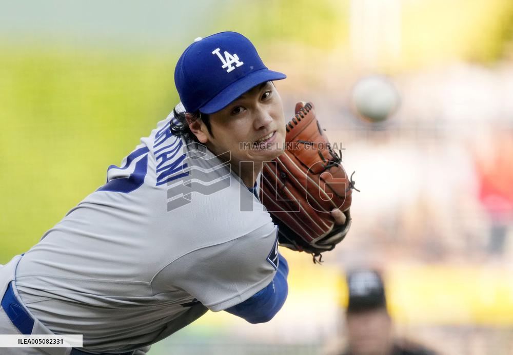 Baseball: Dodgers vs. Pirates