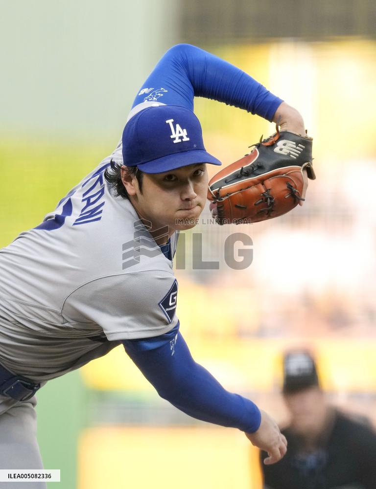 Baseball: Dodgers vs. Pirates