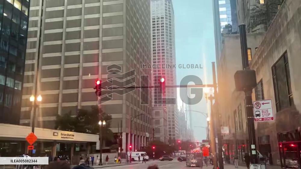 US: Heavy Rain and High Winds Batter Chicago Area in Severe Storm