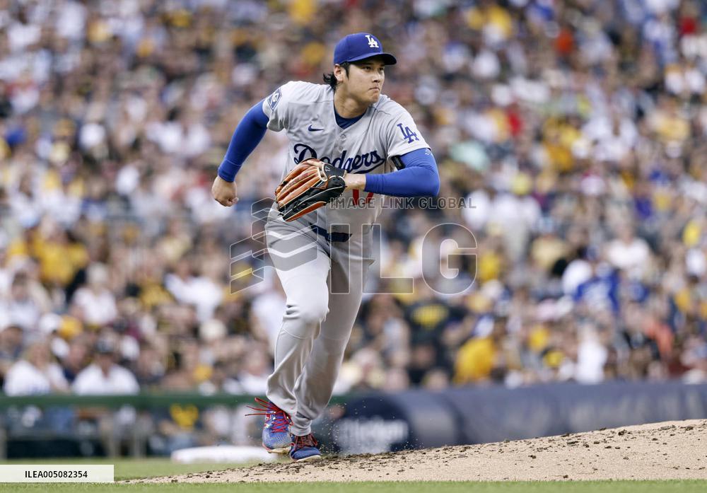 Baseball: Dodgers vs. Pirates