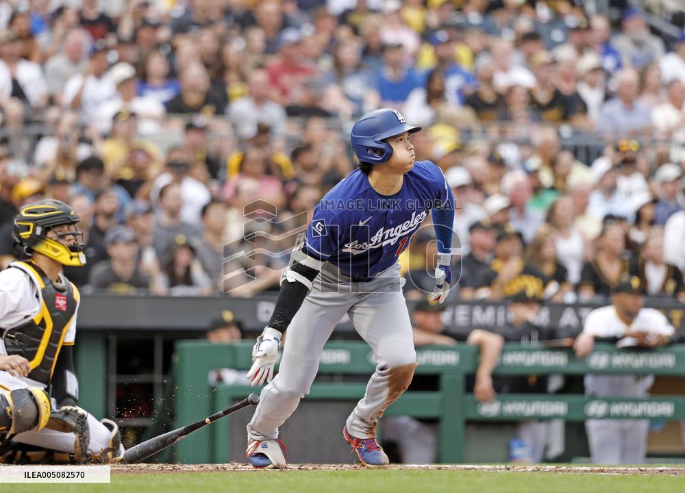Baseball: Dodgers vs. Pirates