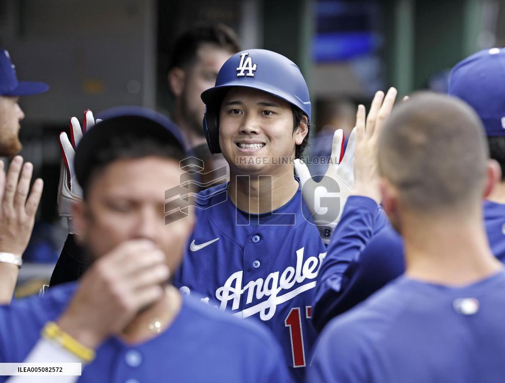 Baseball: Dodgers vs. Pirates