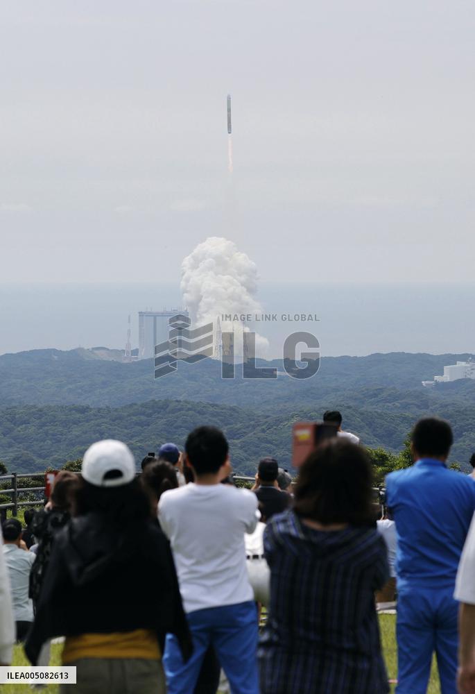Japan launches H3 rocket
