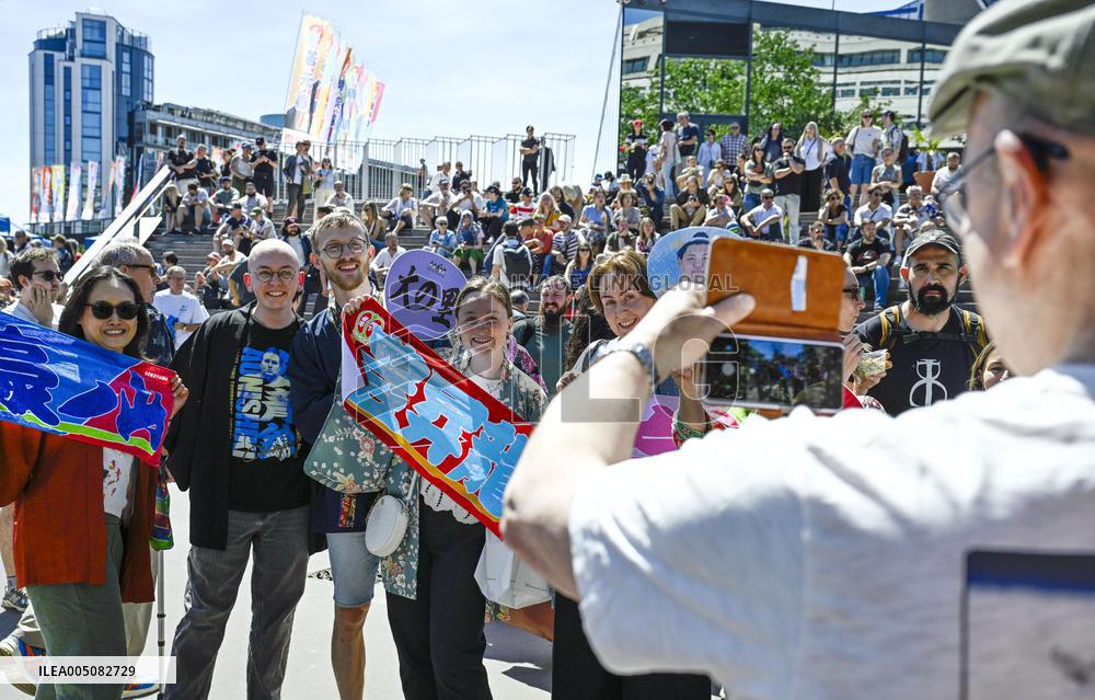 Sumo: Paris tournament