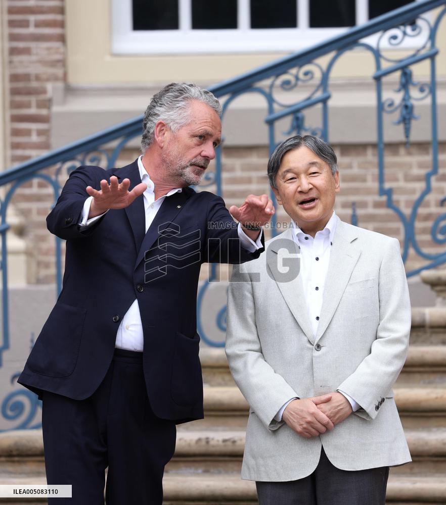 Japan's emperor in Netherlands