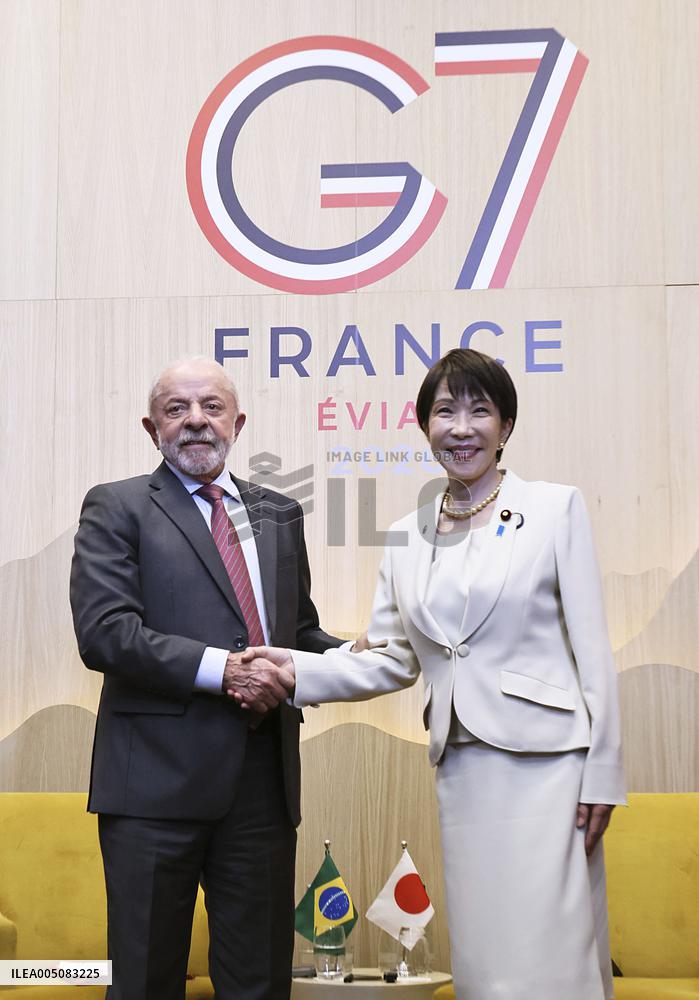 Japan-Brazil summit in France