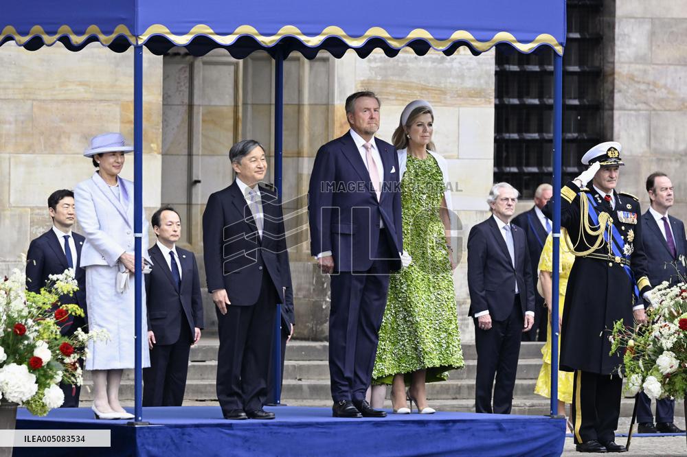 Japan's emperor, empress in Amsterdam