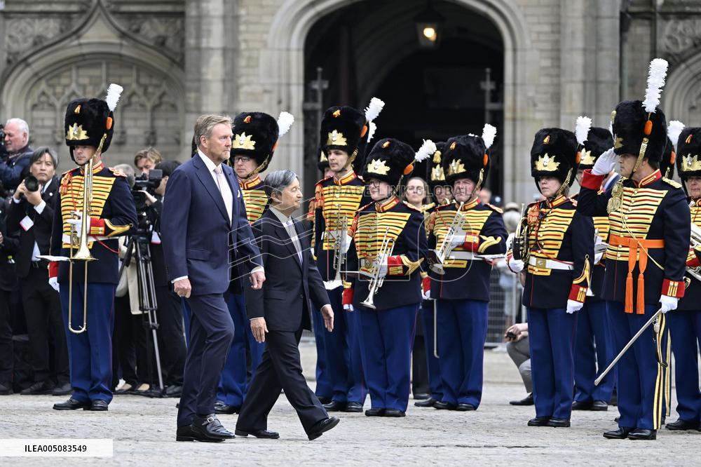 Japan's emperor, empress in Amsterdam