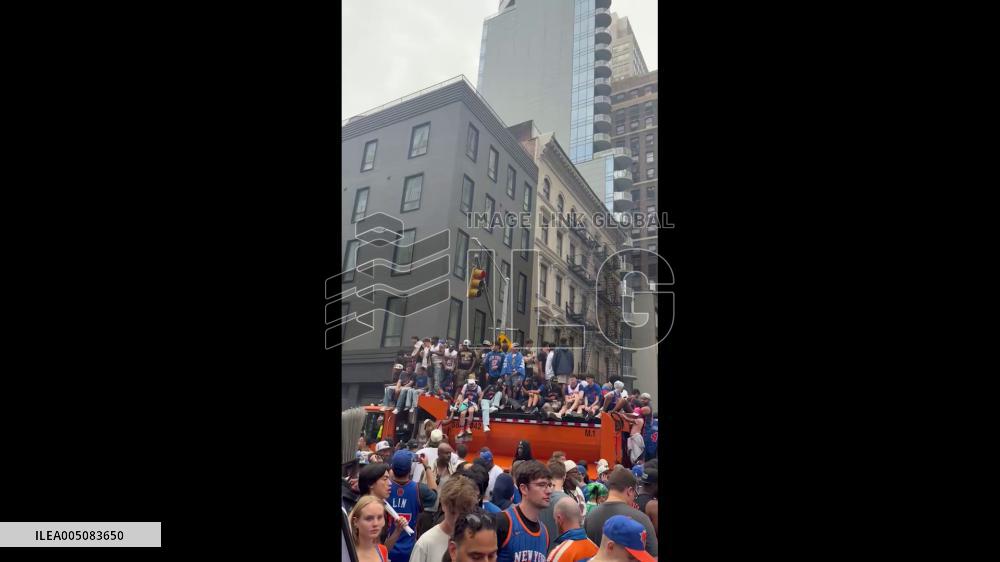 US: Thousands of Knicks Fans Flood Manhattan Streets for NBA Championship Parade