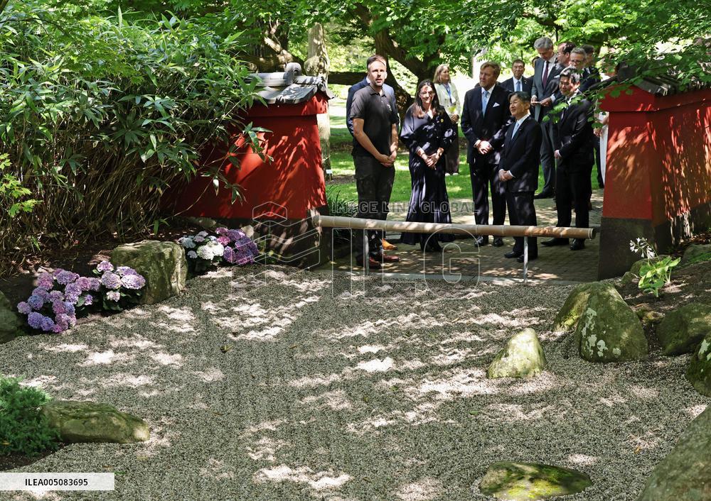 Japan's emperor in Leiden