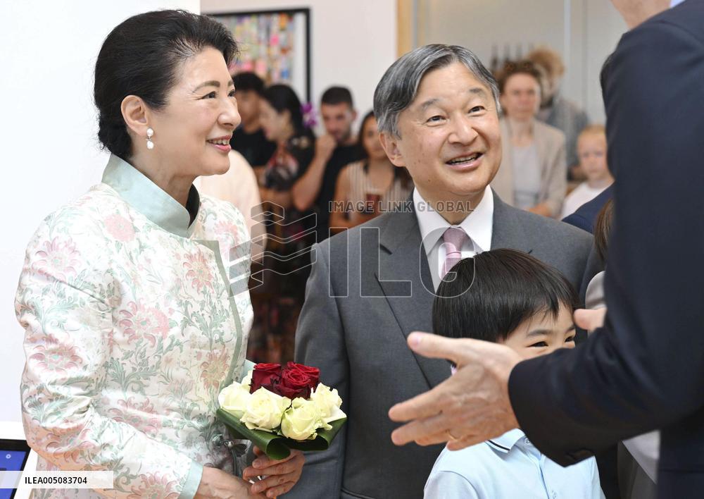 Japan's imperial couple visit children's cancer hospital in Utrecht