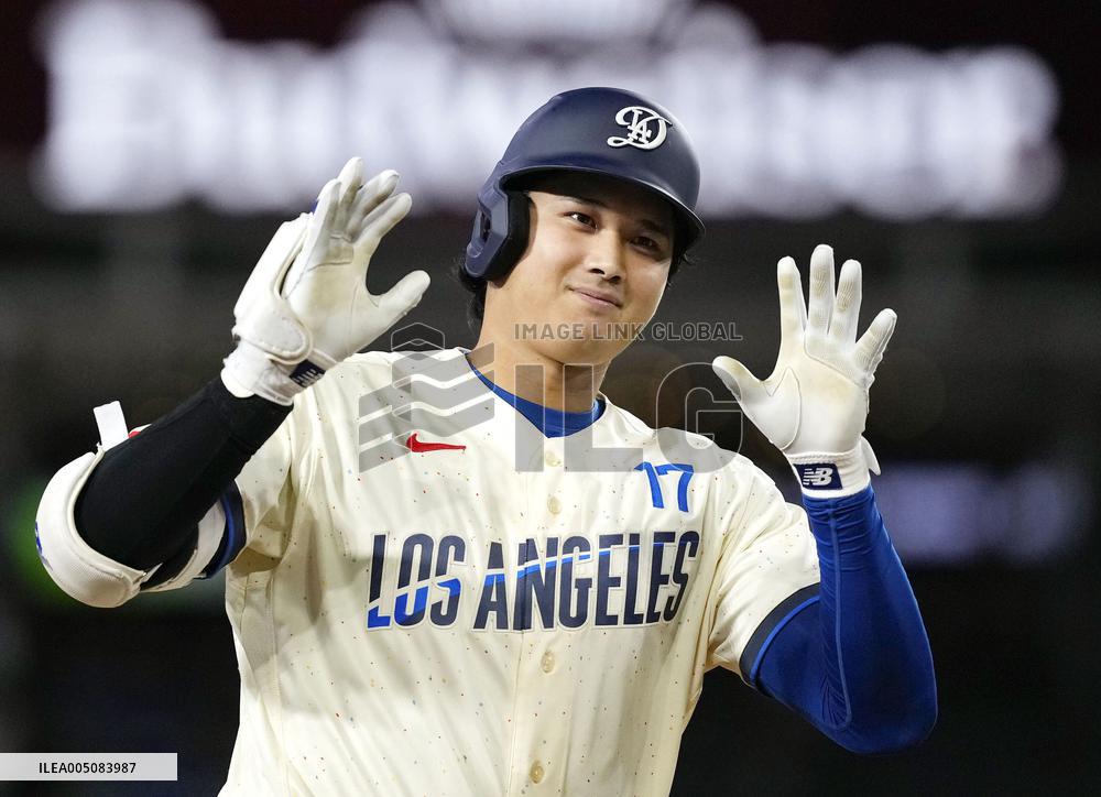 Baseball: Orioles vs. Dodgers