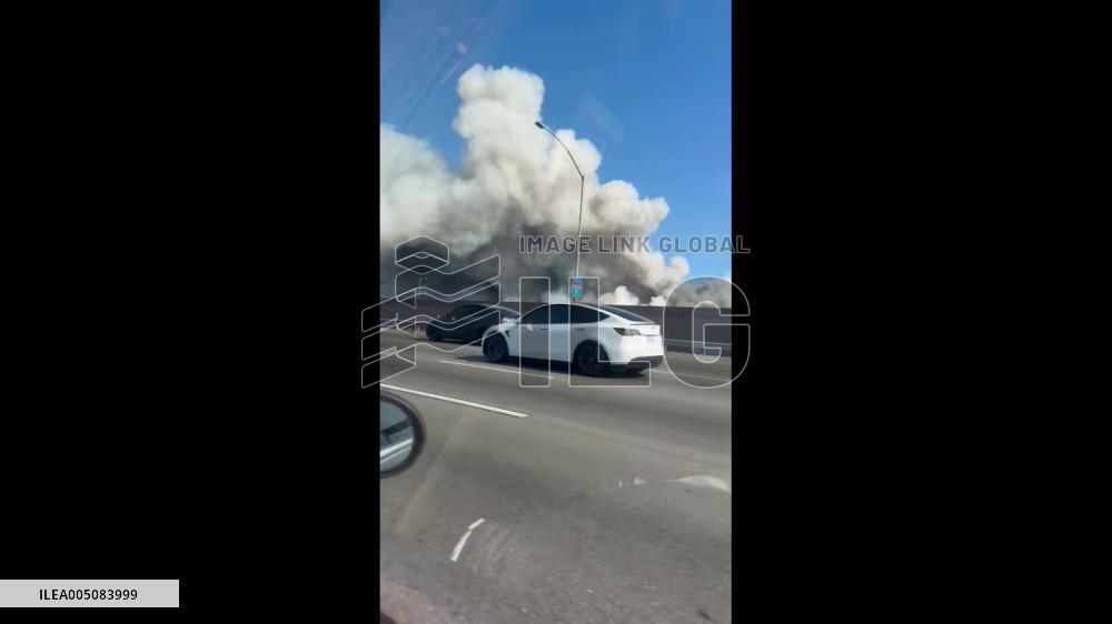 US: Emergency Declared as Boyle Heights Fire Continues to Burn in Los Angeles