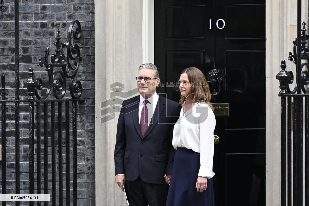 British Prime Minister Starmer announces resignation