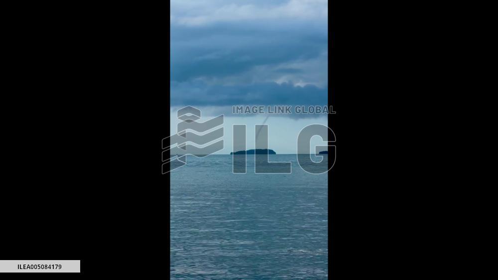 Philippines: Waterspout Spotted off Guimaras Island in Western Visayas