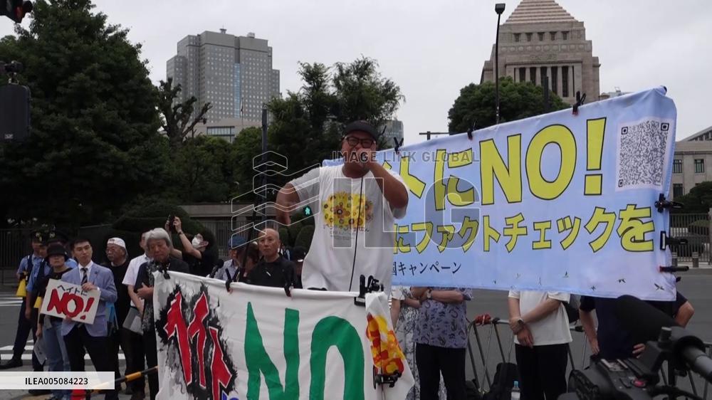 [Breaking News]"No hate" rally near Japan's parliament