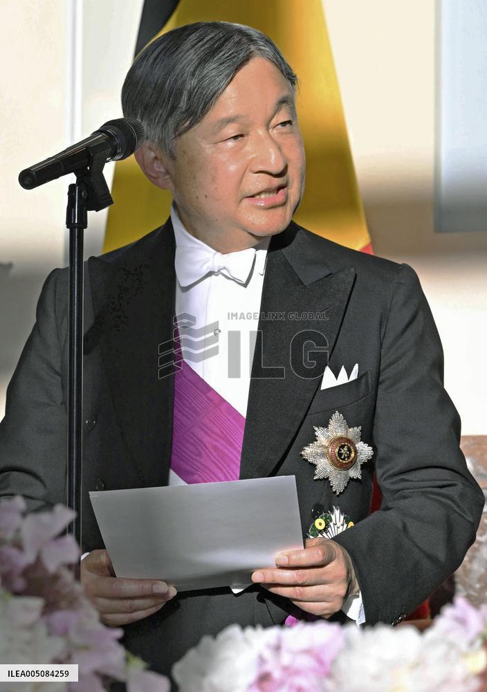 Japan emperor, empress in Brussels