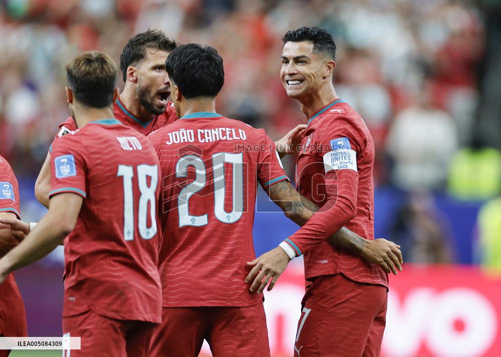 Football: 2026 World Cup