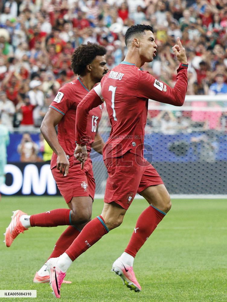 Football: 2026 World Cup