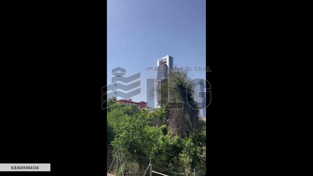 Spain: Fire Breaks Out at Madrid’s Torre Moeve Skyscraper